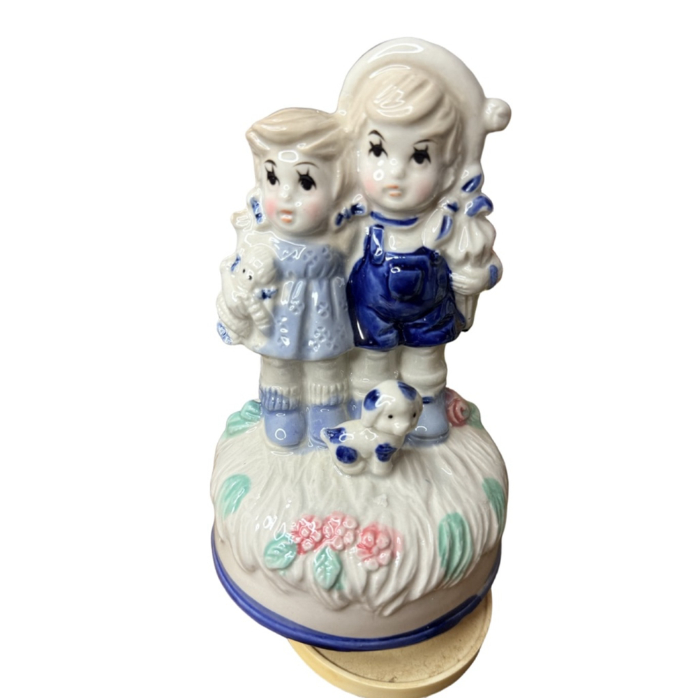 Vintage wind up musical Man woman piano boy girl baby 5 pieces 4 musical - Picture 3 of 16